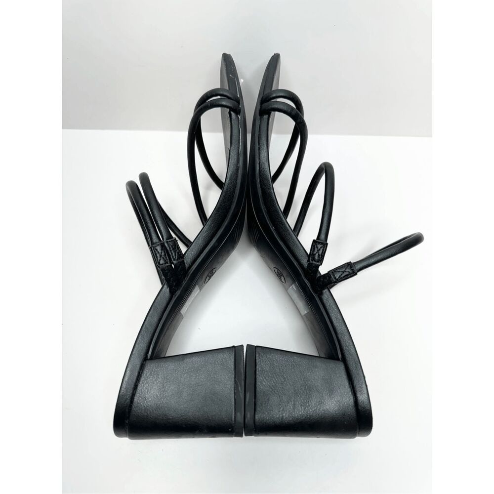A‎ new day Sandals Strappy Black Block Heel Size 9.5 Square Open Toe - Picture 6 of 8
